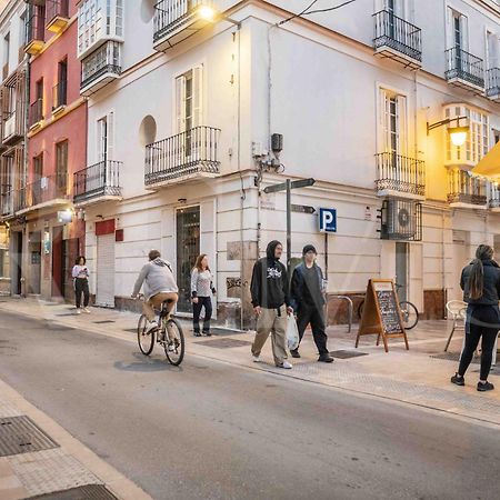 Apartment With Balcony In The Heart Of Malaga By Rems Bagian luar foto