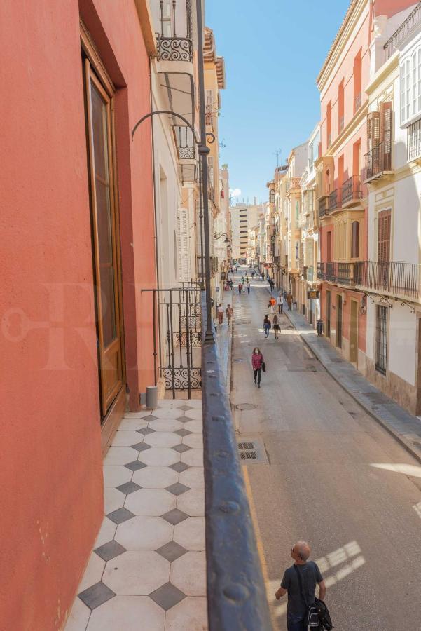 Apartment With Balcony In The Heart Of Malaga By Rems Bagian luar foto