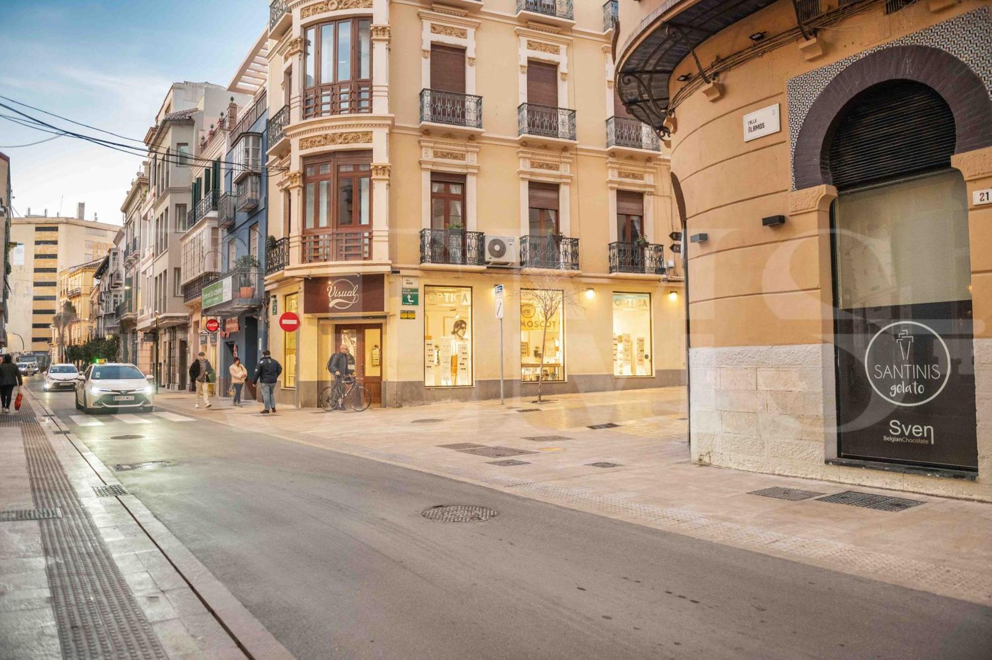 Apartment With Balcony In The Heart Of Malaga By Rems Bagian luar foto